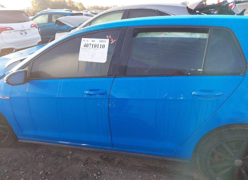 Photo 13 of 2019 Volkswagen Golf GTI 2.0T AUTOBAHN/2.0T RABBIT EDITION/2.0T S/2.0T SE (VIN 3VW6T7AU7KM013689)