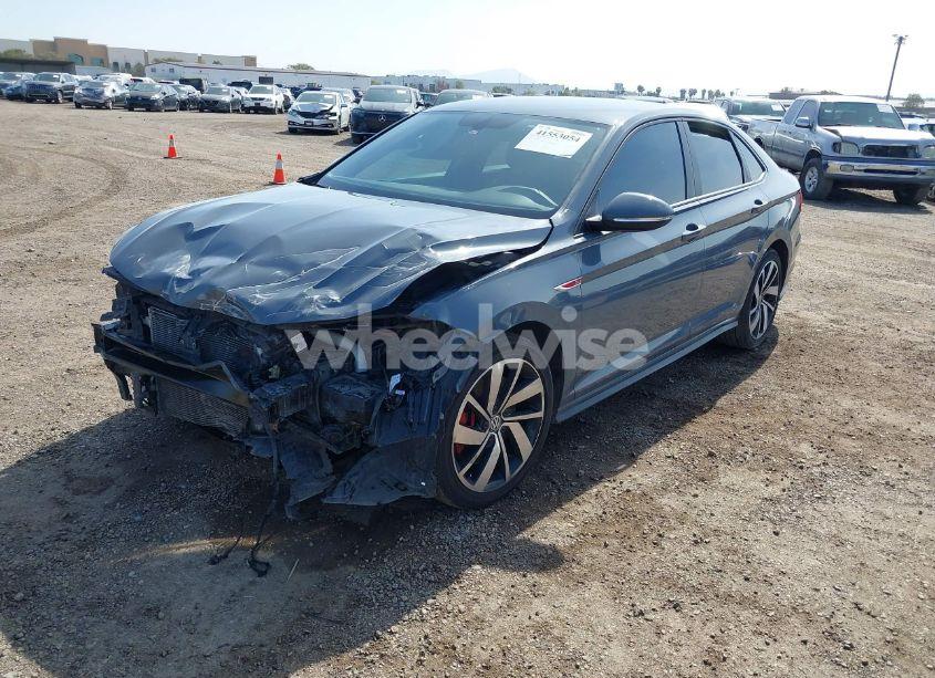 Photo 2 of 2019 Volkswagen Jetta GLI (VIN 3VW6T7BU0KM195461)