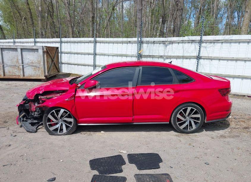 Photo 14 of 2019 Volkswagen Jetta GLI 2.0T 35TH ANNIVERSARY EDITION/2.0T AUTOBAHN/2.0T S (VIN 3VW6T7BU3KM255295)