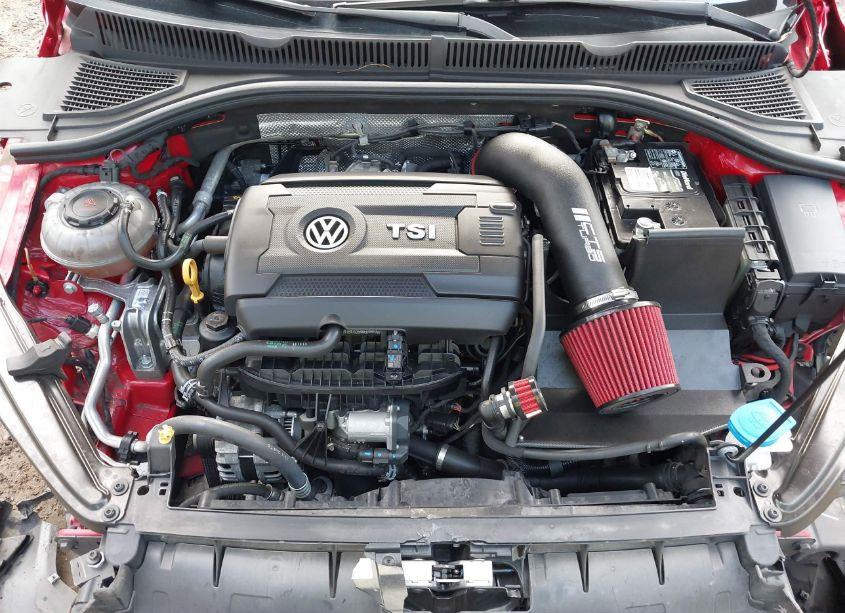 Photo 10 of 2019 Volkswagen Jetta GLI 2.0T 35TH ANNIVERSARY EDITION/2.0T AUTOBAHN/2.0T S (VIN 3VW6T7BU6KM248177)