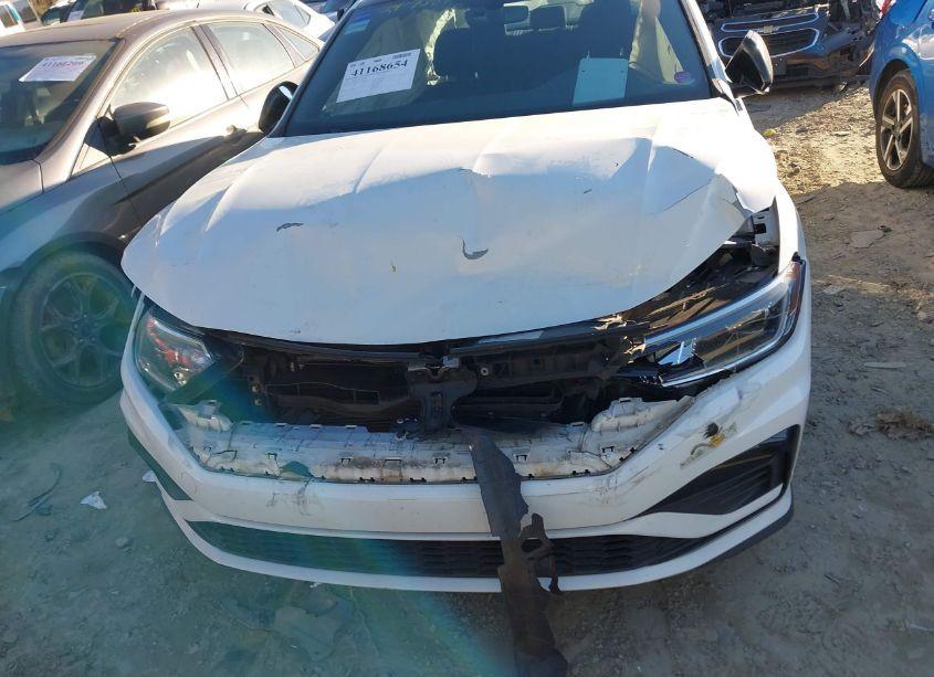 Photo 6 of 2019 Volkswagen Jetta GLI 2.0T 35TH ANNIVERSARY EDITION/2.0T AUTOBAHN/2.0T S (VIN 3VW6T7BU7KM155541)