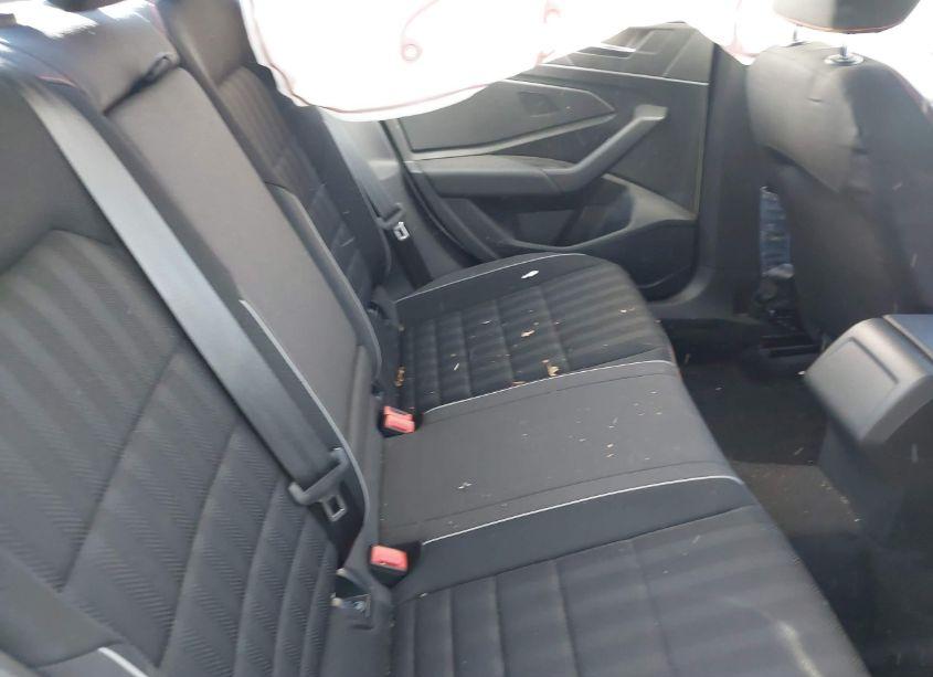 Photo 8 of 2019 Volkswagen Jetta GLI 2.0T 35TH ANNIVERSARY EDITION/2.0T AUTOBAHN/2.0T S (VIN 3VW6T7BU7KM155541)