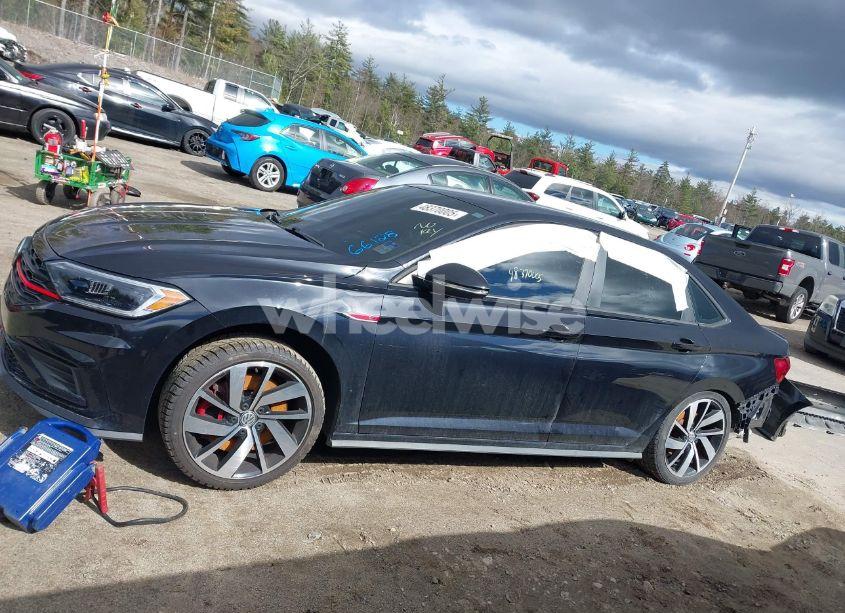 Photo 14 of 2019 Volkswagen Jetta GLI 2.0T 35TH ANNIVERSARY EDITION/2.0T AUTOBAHN/2.0T S (VIN 3VW6T7BU7KM259821)