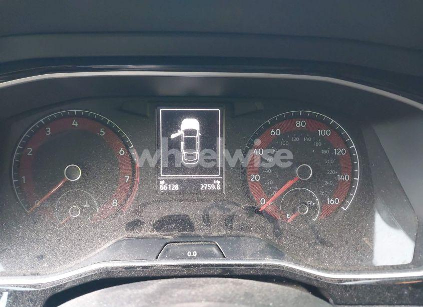 Photo 7 of 2019 Volkswagen Jetta GLI 2.0T 35TH ANNIVERSARY EDITION/2.0T AUTOBAHN/2.0T S (VIN 3VW6T7BU7KM259821)