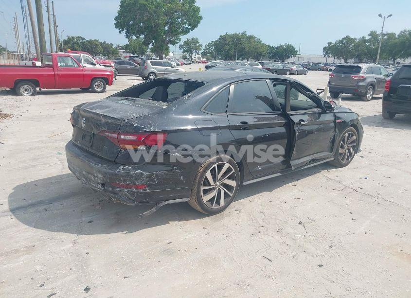 Photo 4 of 2019 Volkswagen Jetta GLI 2.0T 35TH ANNIVERSARY EDITION/2.0T AUTOBAHN/2.0T S (VIN 3VW6T7BU9KM150275)
