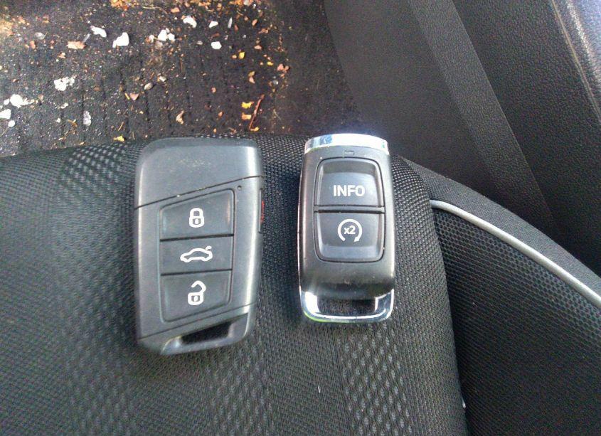 Photo 11 of 2020 Volkswagen Jetta GLI 2.0T AUTOBAHN/2.0T S (VIN 3VW6T7BUXLM039462)