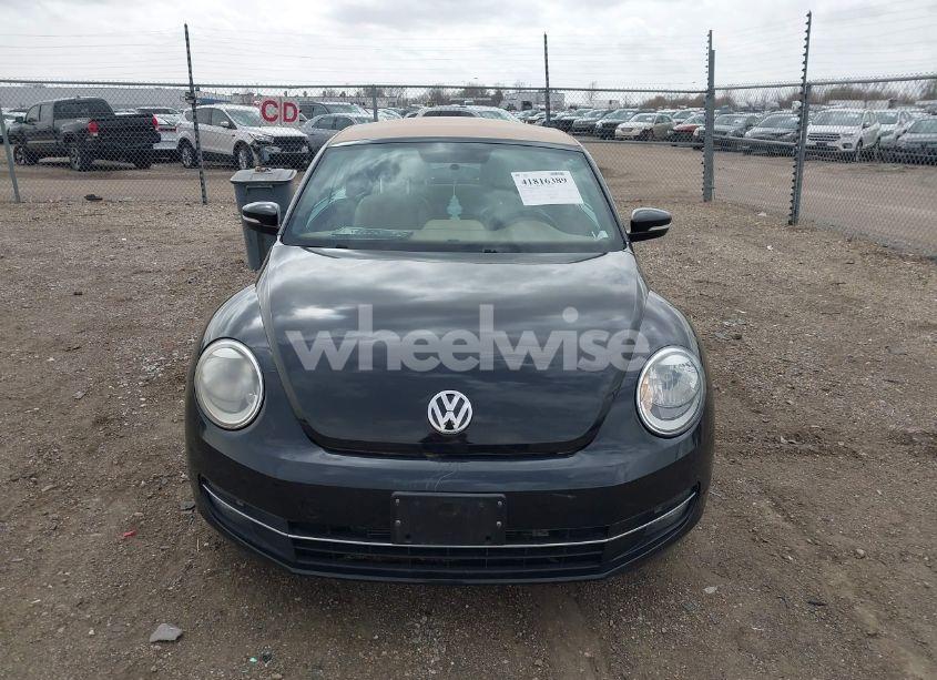 Photo 12 of 2013 Volkswagen Beetle 2.0T (VIN 3VW767AT1DM814267)