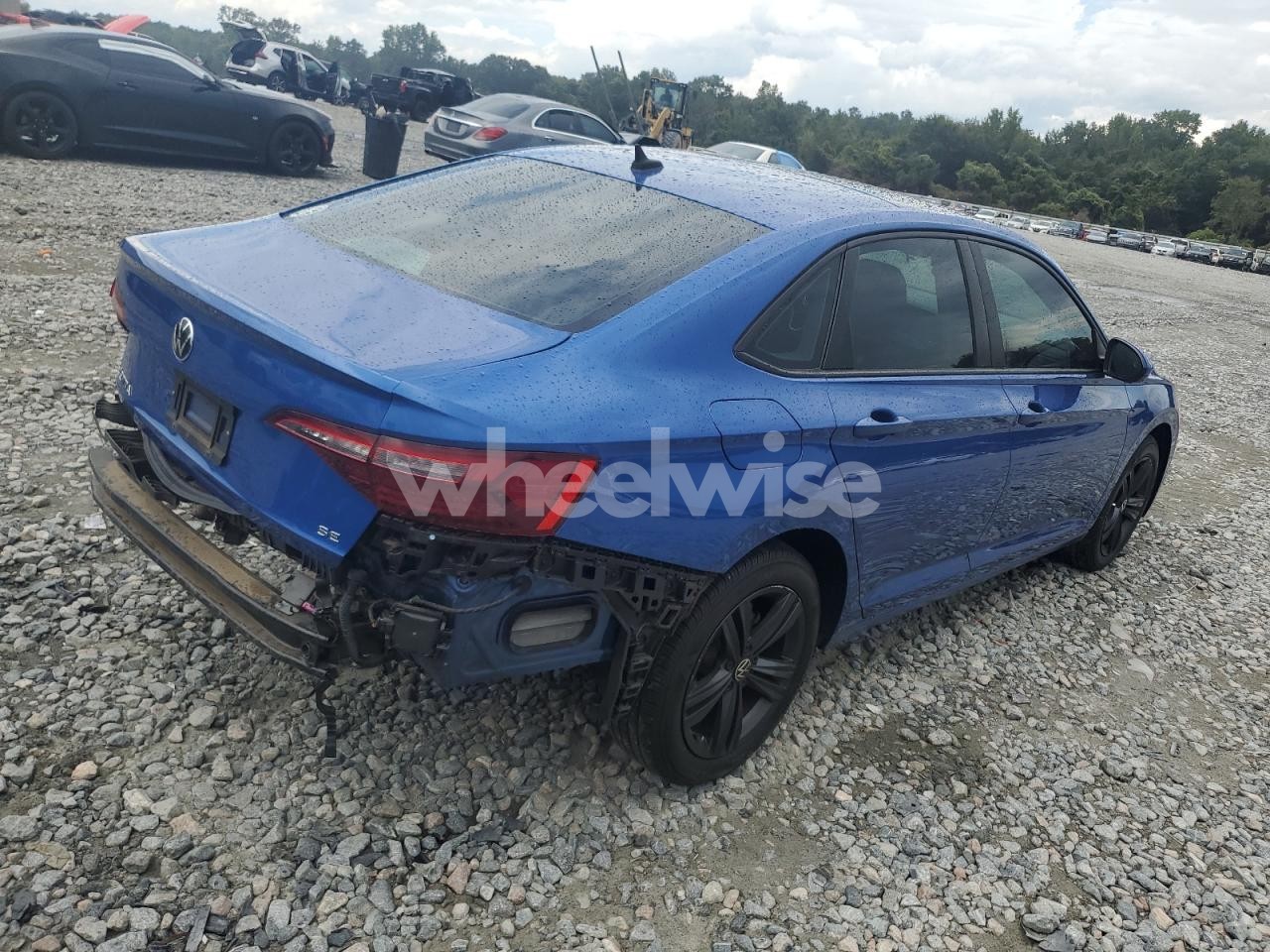 Photo 3 of 2022 VOLKSWAGEN JETTA SE (VIN 3VW7M7BU0NM013702)