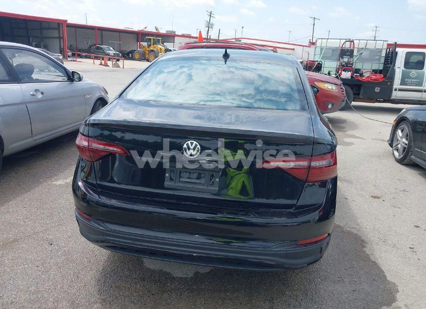 Photo 16 of 2024 Volkswagen Jetta 1.5T SE (VIN 3VW7M7BU0RM059133)