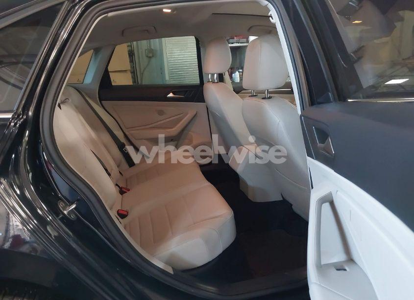 Photo 8 of 2022 Volkswagen Jetta 1.5T SE (VIN 3VW7M7BU1NM014468)