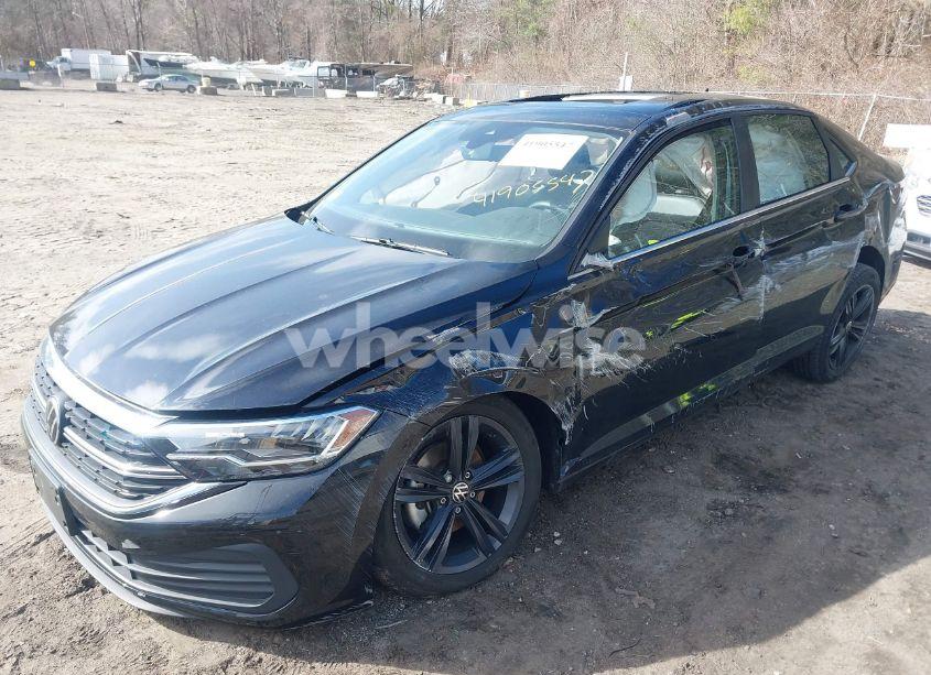 Photo 2 of 2023 Volkswagen Jetta 1.5T SE (VIN 3VW7M7BU1PM039129)