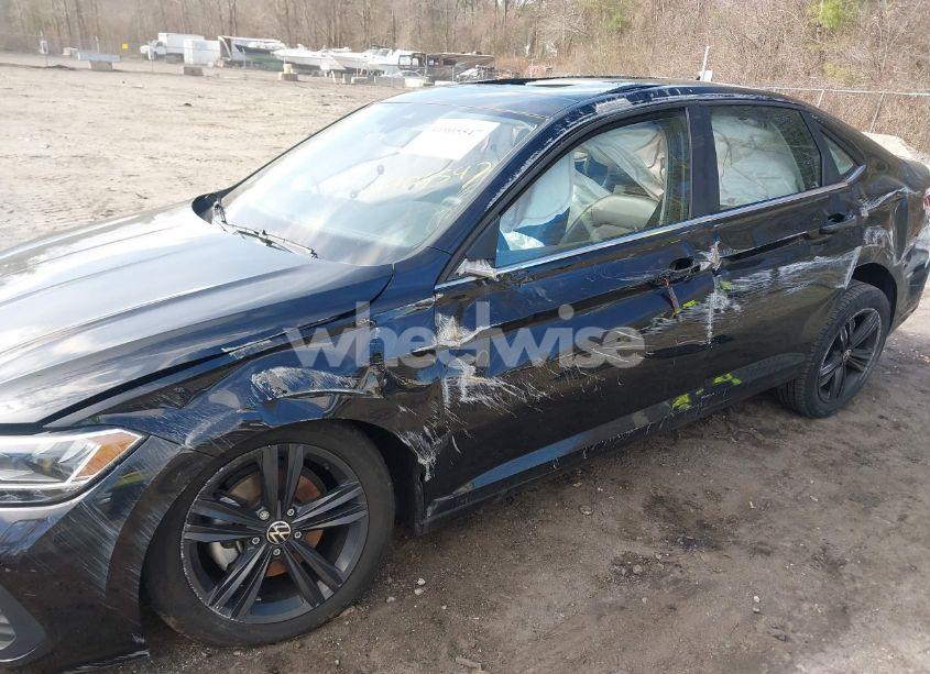 Photo 6 of 2023 Volkswagen Jetta 1.5T SE (VIN 3VW7M7BU1PM039129)