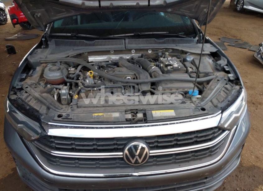 Photo 10 of 2023 Volkswagen Jetta 1.5T SE (VIN 3VW7M7BU1PM046842)