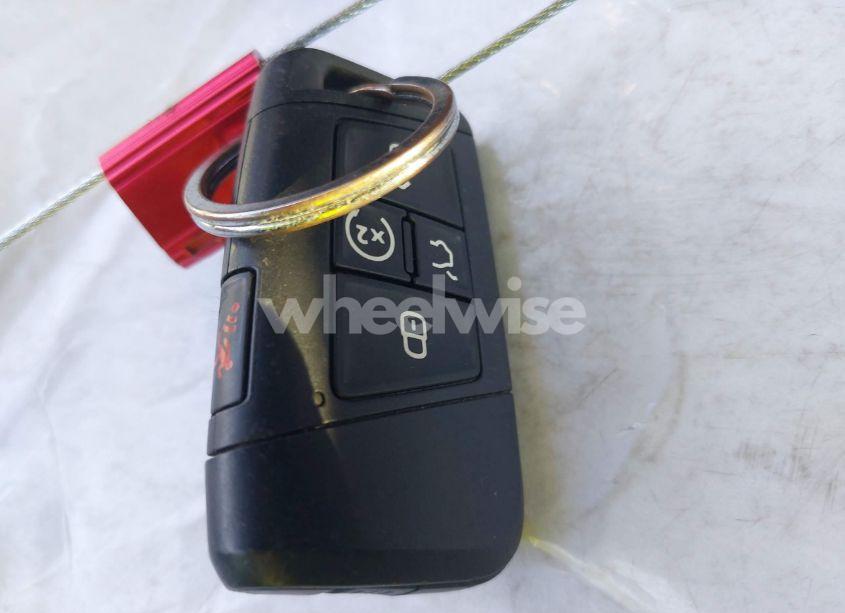 Photo 11 of 2024 Volkswagen Jetta 1.5T SE (VIN 3VW7M7BU1RM001399)