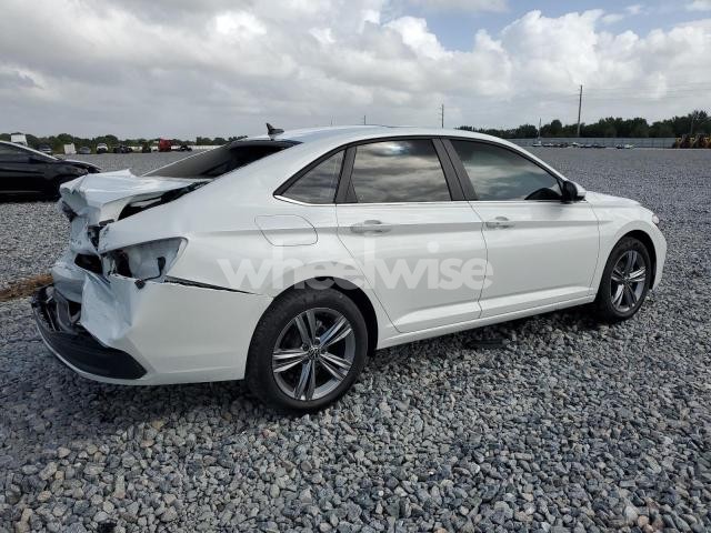 Photo 4 of 2024 VOLKSWAGEN JETTA SE (VIN 3VW7M7BU1RM090021)