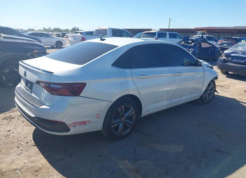 Photo 4 of 2023 Volkswagen Jetta 1.5T SE (VIN 3VW7M7BU2PM036384)