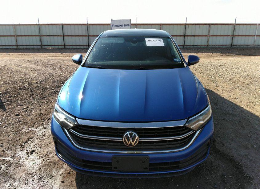 Photo 12 of 2023 Volkswagen Jetta 1.5T SE (VIN 3VW7M7BU3PM018735)
