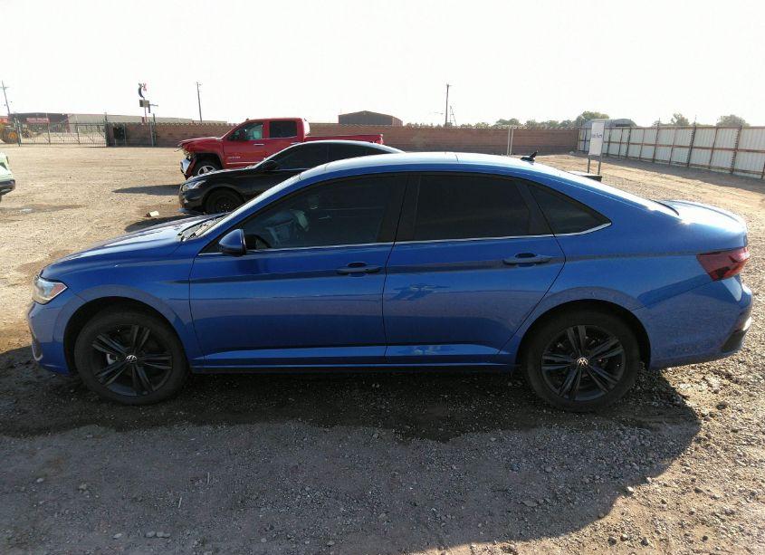 Photo 14 of 2023 Volkswagen Jetta 1.5T SE (VIN 3VW7M7BU3PM018735)