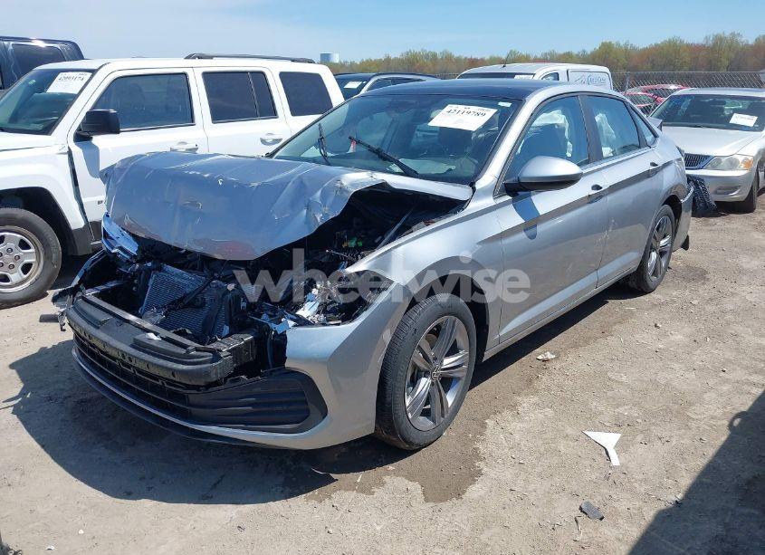 Photo 2 of 2023 Volkswagen Jetta 1.5T SE (VIN 3VW7M7BU3PM043957)