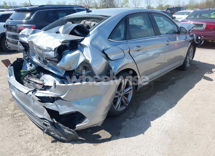 Photo 4 of 2023 Volkswagen Jetta 1.5T SE (VIN 3VW7M7BU3PM043957)