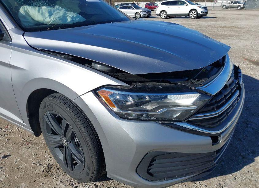 Photo 19 of 2024 Volkswagen Jetta 1.5T SE (VIN 3VW7M7BU3RM044691)