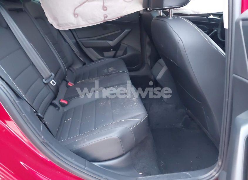 Photo 8 of 2024 Volkswagen Jetta 1.5T SE (VIN 3VW7M7BU3RM070644)