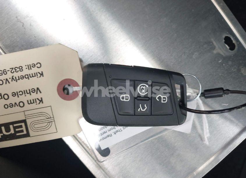 Photo 11 of 2024 Volkswagen Jetta 1.5T SE (VIN 3VW7M7BU4RM073049)