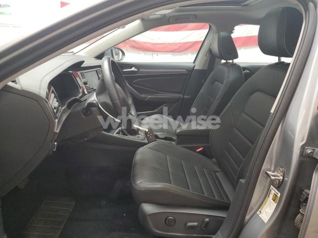 Photo 10 of 2024 VOLKSWAGEN JETTA SE (VIN 3VW7M7BU5RM017489)