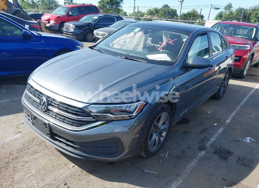 Photo 2 of 2024 Volkswagen Jetta 1.5T SE (VIN 3VW7M7BU5RM023339)