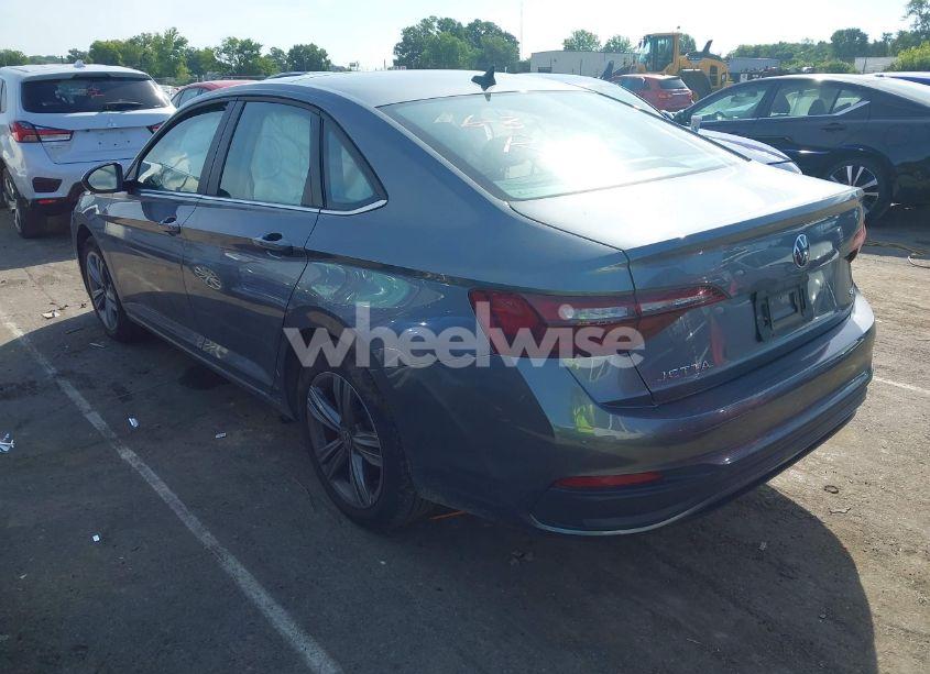 Photo 3 of 2024 Volkswagen Jetta 1.5T SE (VIN 3VW7M7BU5RM023339)