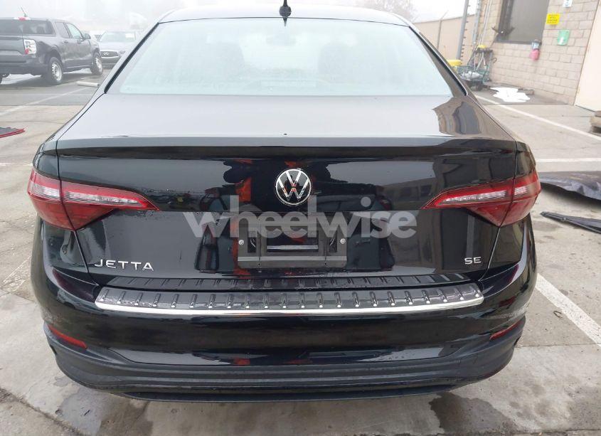 Photo 17 of 2024 Volkswagen Jetta 1.5T SE (VIN 3VW7M7BU5RM100937)