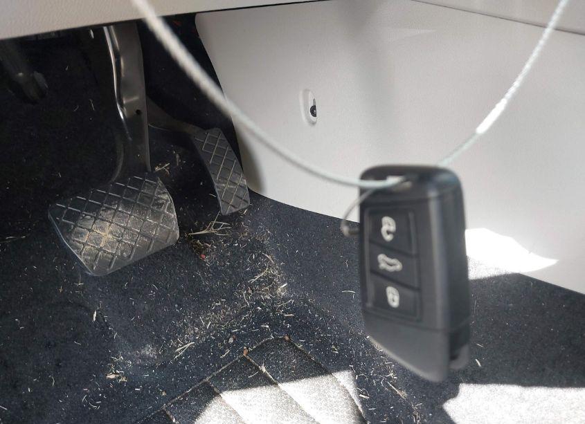 Photo 11 of 2022 Volkswagen Jetta 1.5T SE (VIN 3VW7M7BU6NM020735)