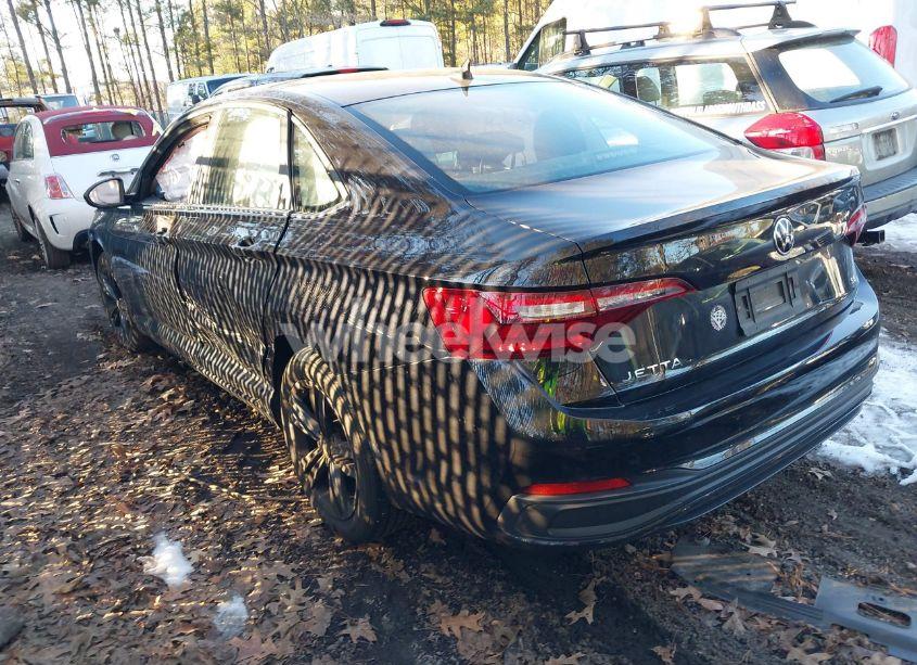 Photo 3 of 2023 Volkswagen Jetta 1.5T SE (VIN 3VW7M7BU6PM049235)