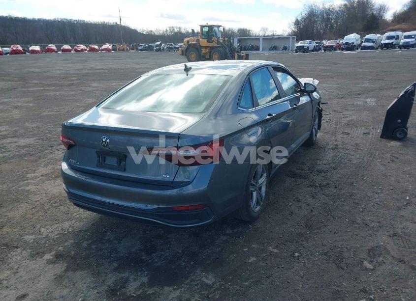 Photo 4 of 2024 Volkswagen Jetta 1.5T SE (VIN 3VW7M7BU7RM018112)