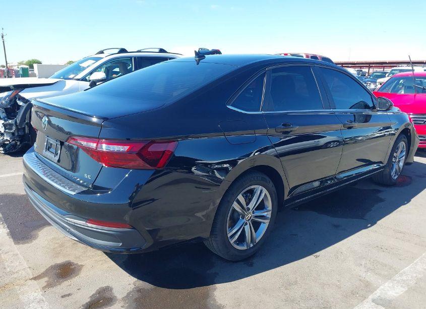 Photo 4 of 2024 Volkswagen Jetta 1.5T SE (VIN 3VW7M7BU8RM032794)