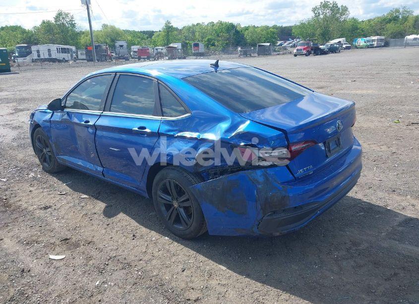 Photo 3 of 2024 Volkswagen Jetta 1.5T SE (VIN 3VW7M7BU8RM067013)