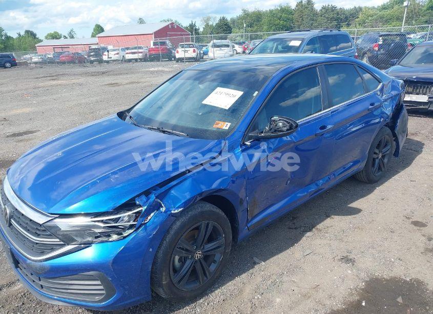 Photo 6 of 2024 Volkswagen Jetta 1.5T SE (VIN 3VW7M7BU8RM067013)