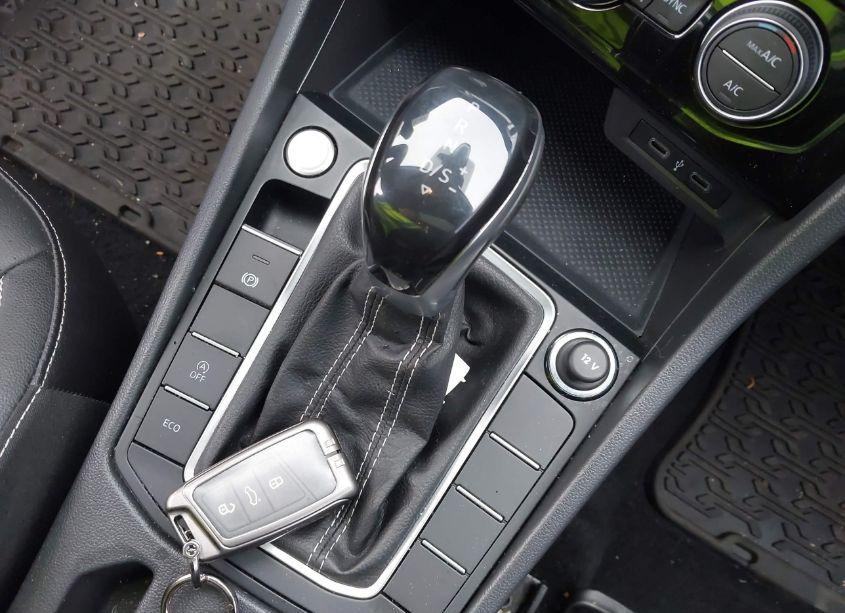 Photo 11 of 2022 Volkswagen Jetta 1.5T SE (VIN 3VW7M7BU9NM023273)