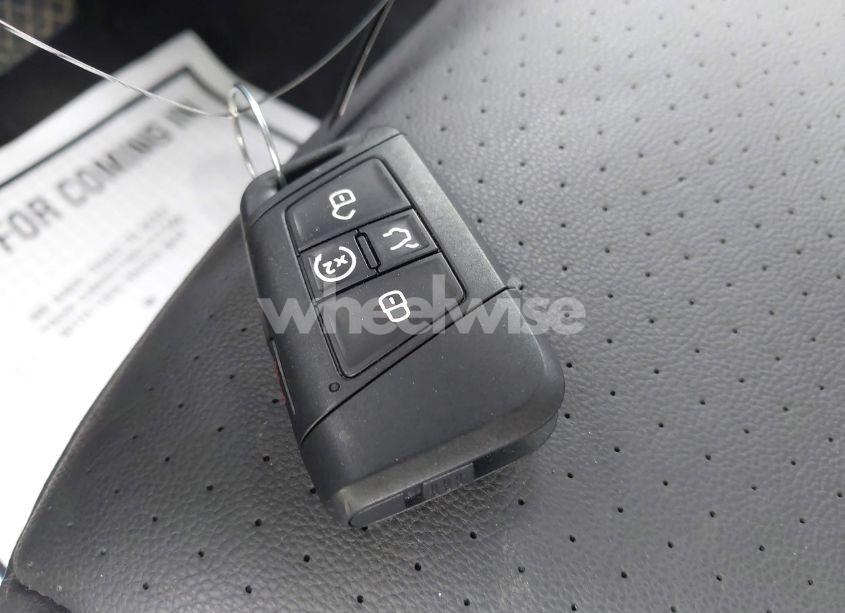 Photo 11 of 2024 Volkswagen Jetta 1.5T SE (VIN 3VW7M7BU9RM006639)