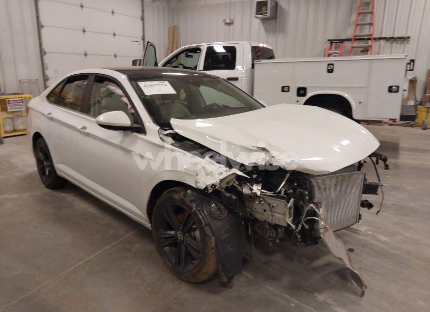 2024 Volkswagen Jetta 1.5T SE (VIN 3VW7M7BU9RM067103) main photo