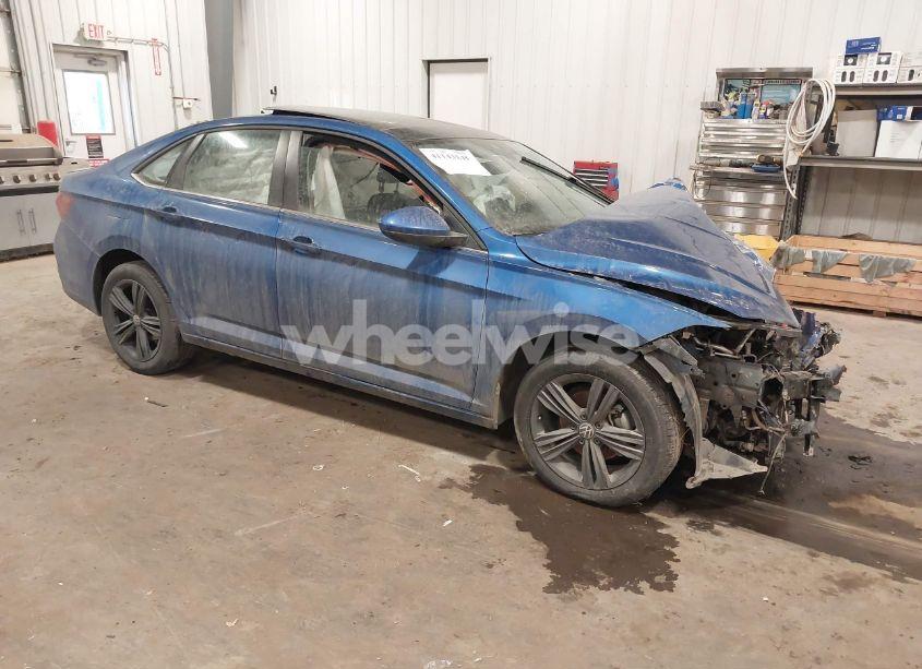 2022 Volkswagen Jetta 1.5T SE (VIN 3VW7M7BUXNM004845) main photo