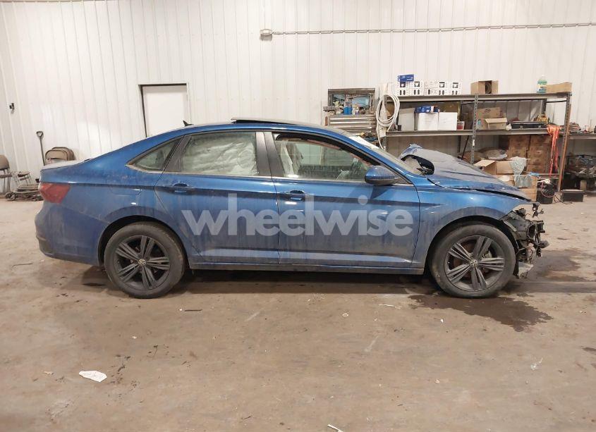 Photo 13 of 2022 Volkswagen Jetta 1.5T SE (VIN 3VW7M7BUXNM004845)