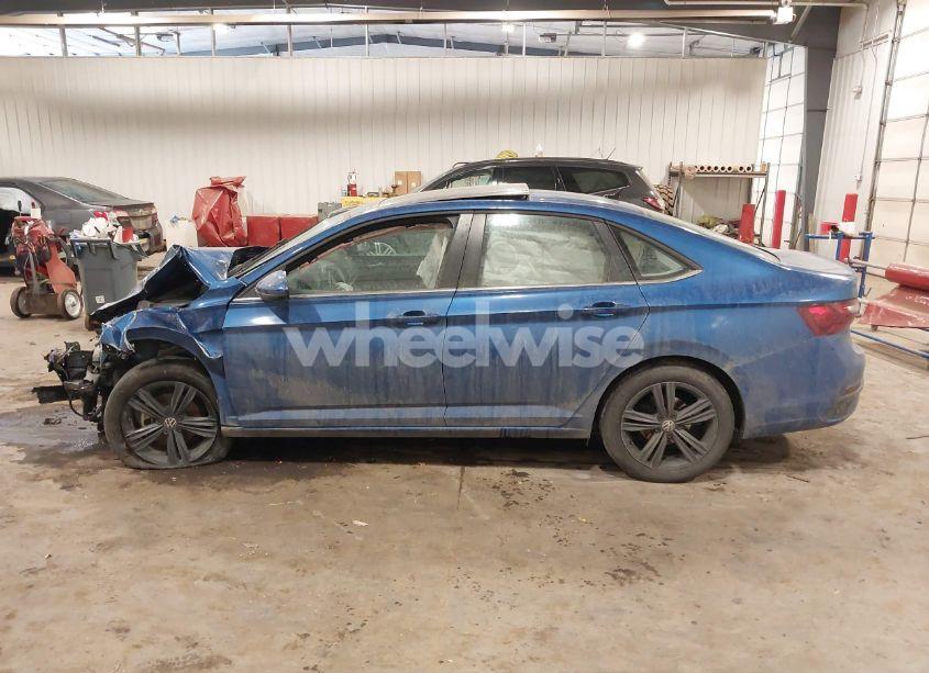 Photo 14 of 2022 Volkswagen Jetta 1.5T SE (VIN 3VW7M7BUXNM004845)