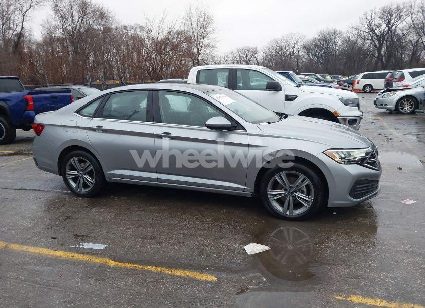 Photo 13 of 2024 Volkswagen Jetta 1.5T SE (VIN 3VW7M7BUXRM017875)