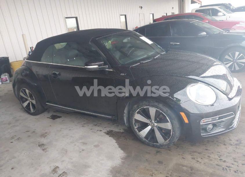 Photo 13 of 2014 Volkswagen Beetle 2.0T R-LINE (VIN 3VW7S7ATXEM804382)