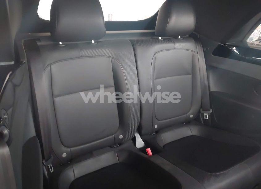 Photo 8 of 2014 Volkswagen Beetle 2.0T R-LINE (VIN 3VW7S7ATXEM804382)