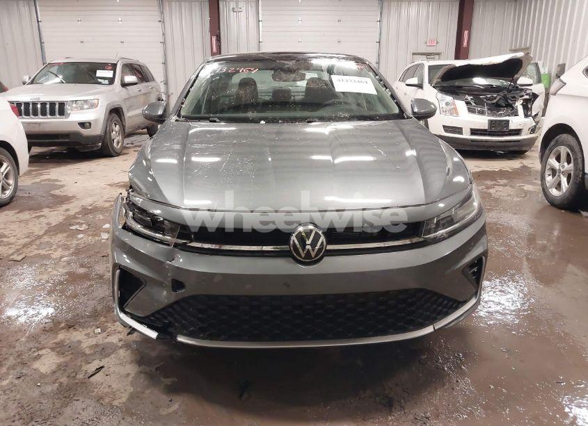 Photo 12 of 2025 Volkswagen Jetta 1.5T SE (VIN 3VW7X7BU0SM007269)