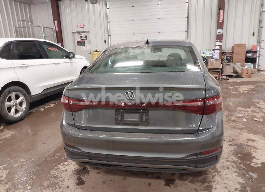 Photo 16 of 2025 Volkswagen Jetta 1.5T SE (VIN 3VW7X7BU0SM007269)