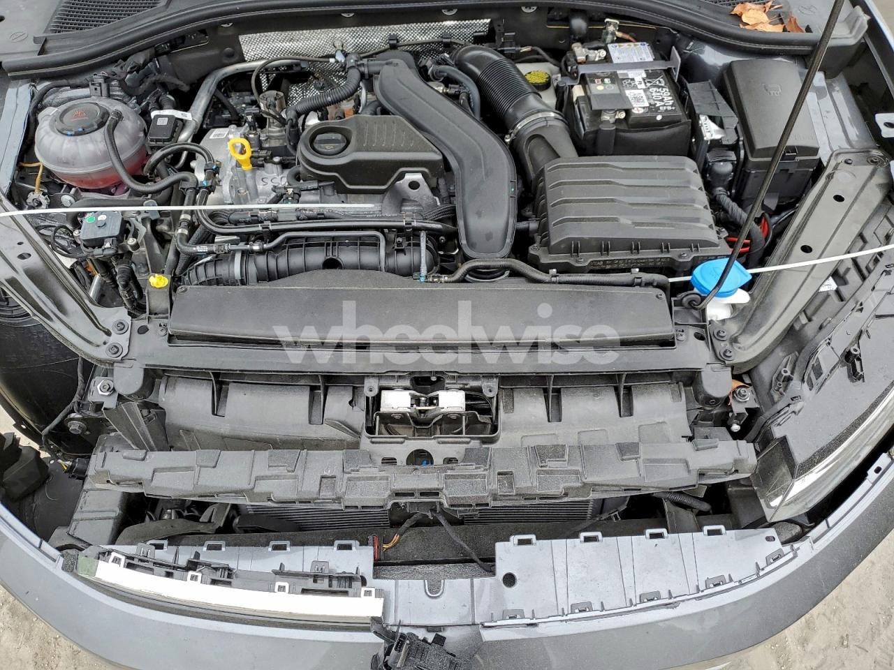 Photo 11 of 2025 VOLKSWAGEN JETTA SE (VIN 3VW7X7BU0SM092923)