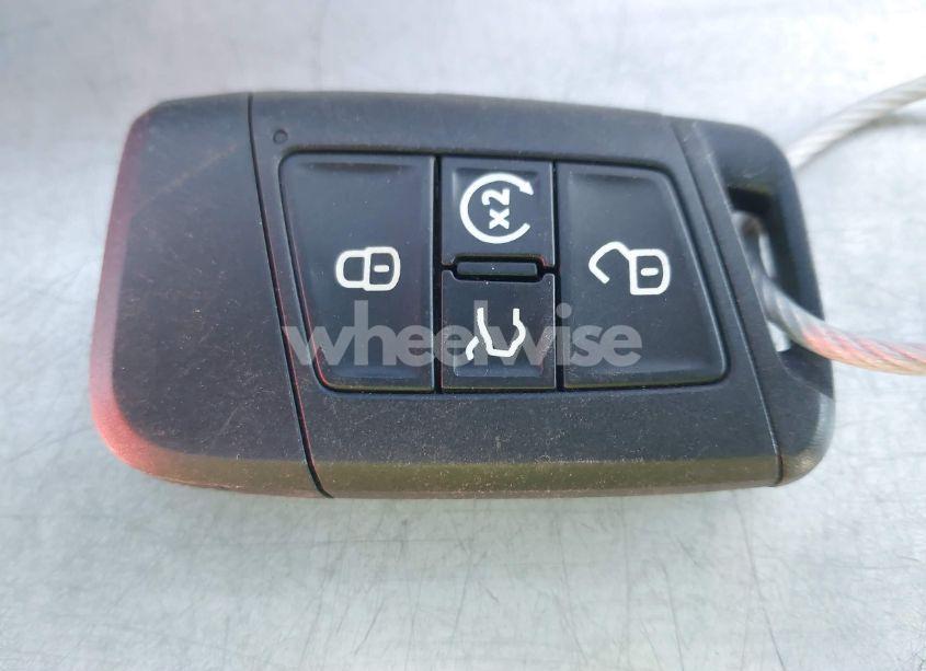 Photo 11 of 2025 Volkswagen Jetta 1.5T SE (VIN 3VW7X7BU2SM006656)